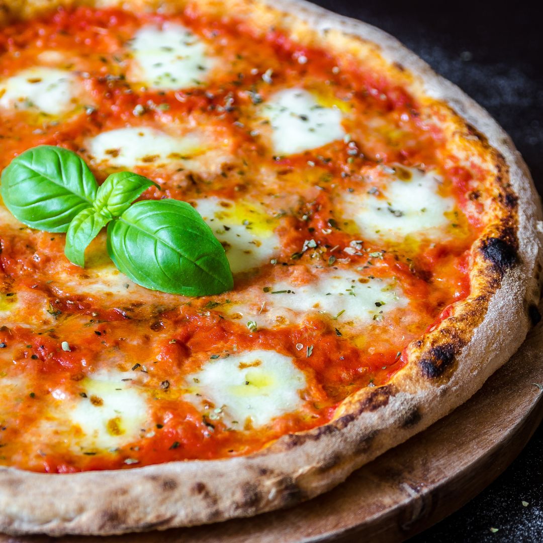 Origini e storia della pizza napoletana